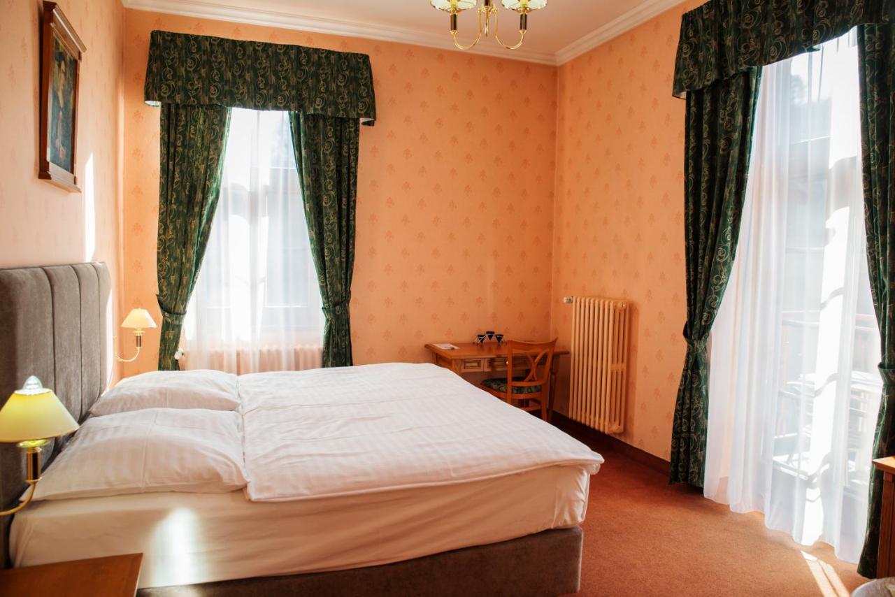 Romantik Hotel Eleonora Tábor Buitenkant foto