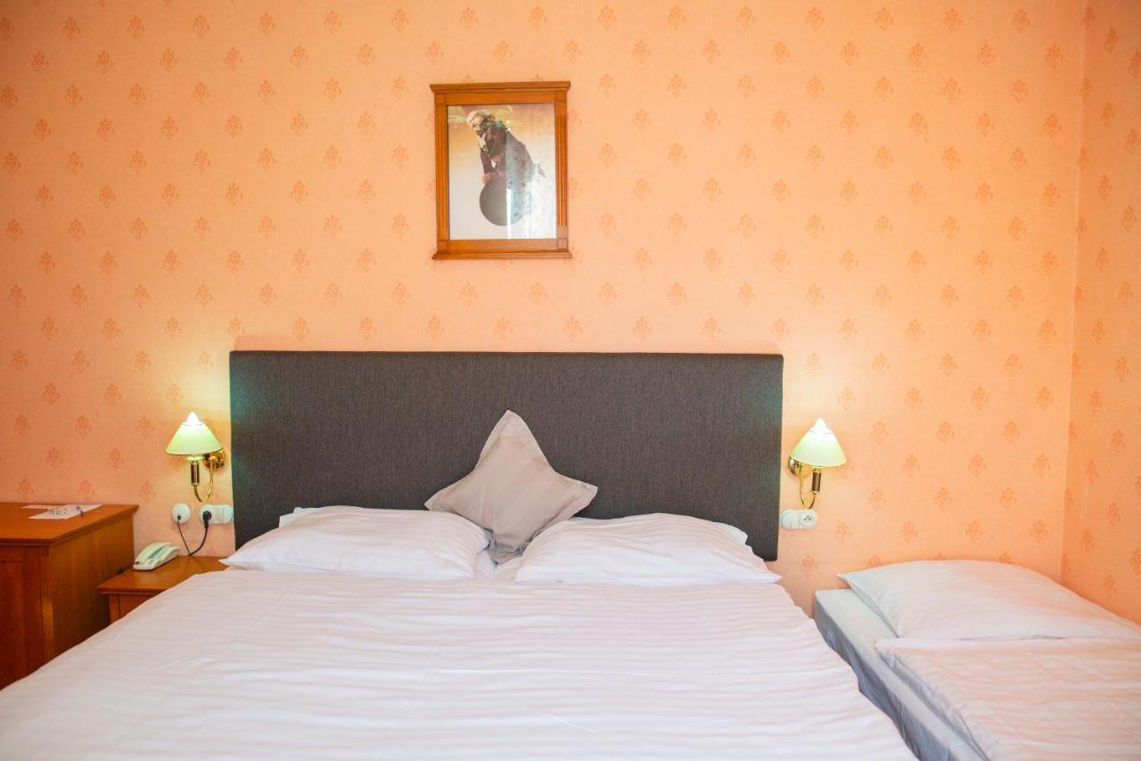 Romantik Hotel Eleonora Tábor Buitenkant foto